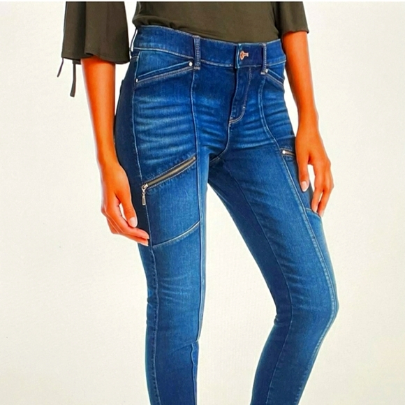 White House Black Market Denim - White House Black Market zip Skinny Ankle Jeans